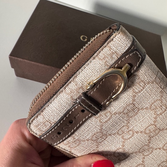 Authentic GUCCI GG Supreme Monogram Zip Around Wallet Maple Brown - Picture 5 of 12